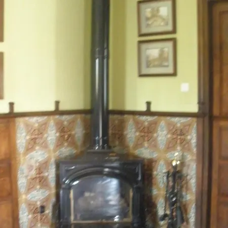 Casa De Valle Inn Colindres