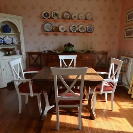 Casa De Valle 3*