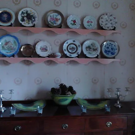 Casa De Valle Han/Misafirhane Colindres