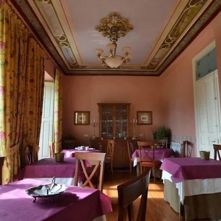 Casa De Valle Han/Misafirhane 3*